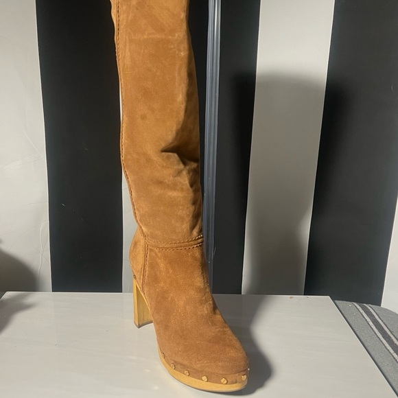 Veronica Beard Glendale clog boots. - Picture 6 of 6